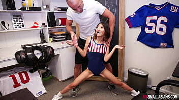 Jasmine Grey Luscious Pink Clit Gets Massive