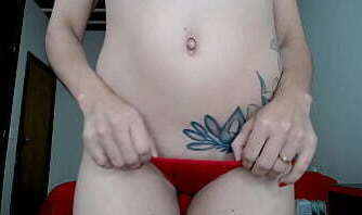 Fudendo bucetinha at&eacute_ gozar