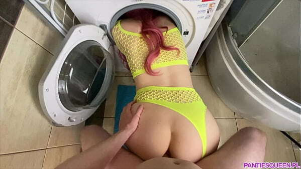 stepmom stuck washing machine provoking fuck pussy