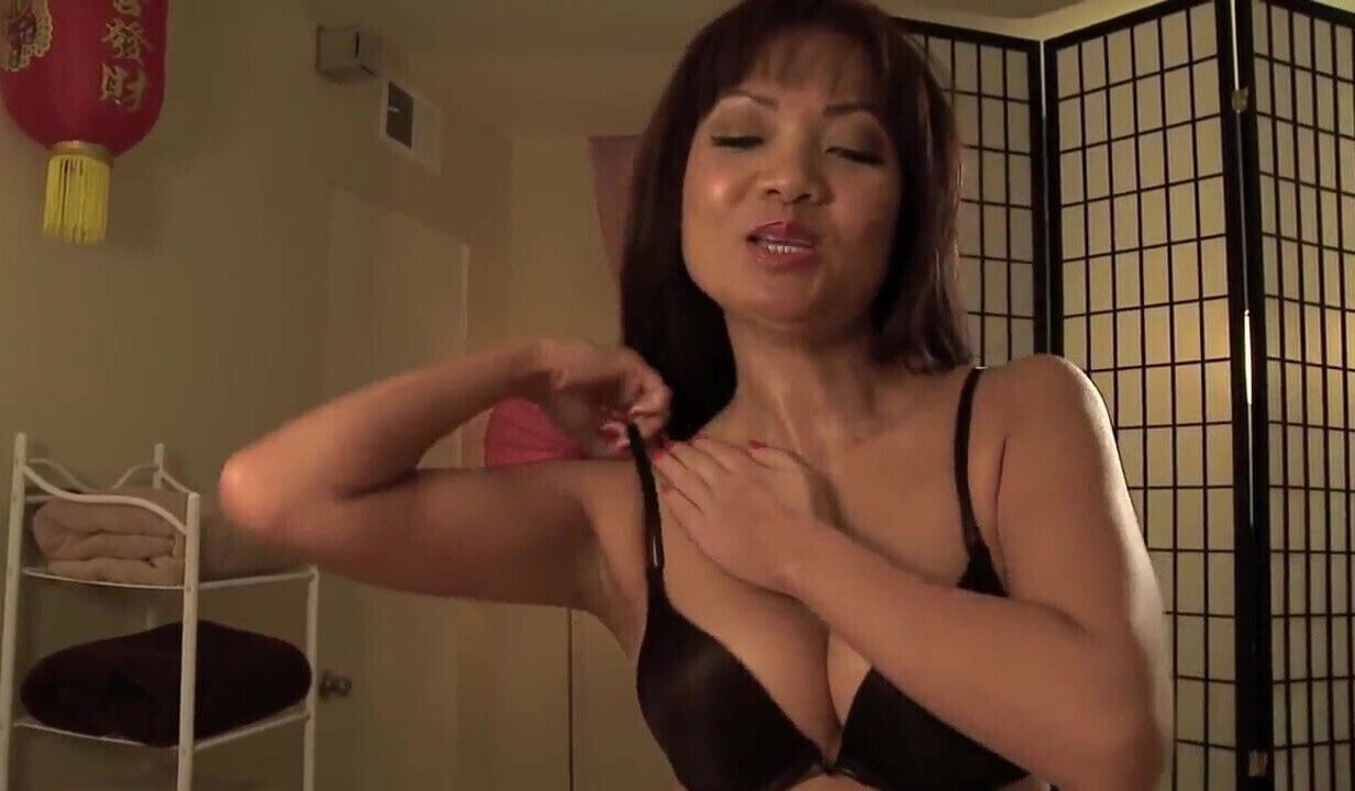 Sexy Lovely Asian Tharam Singh