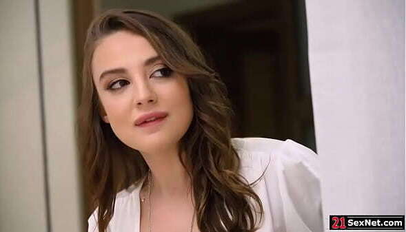 21SexNet.com fucking brunette teen secretary