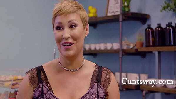 Servicing StepMom Outdoors Ryan Keely, Freya Parker