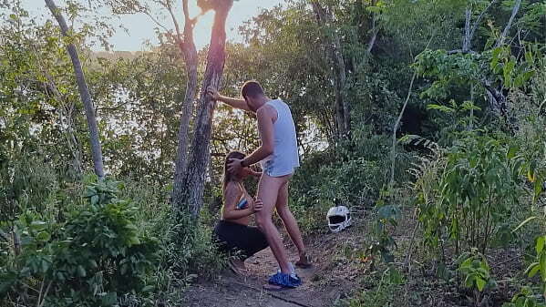 Levei sobrinha empregada gravida para matagal