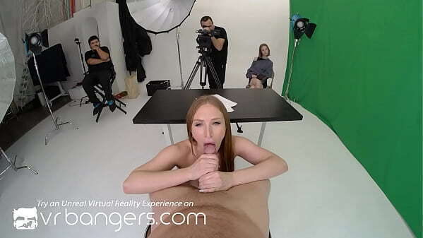 BANGERS Curvy Skylar Snow Discovers Really Huge This Morning