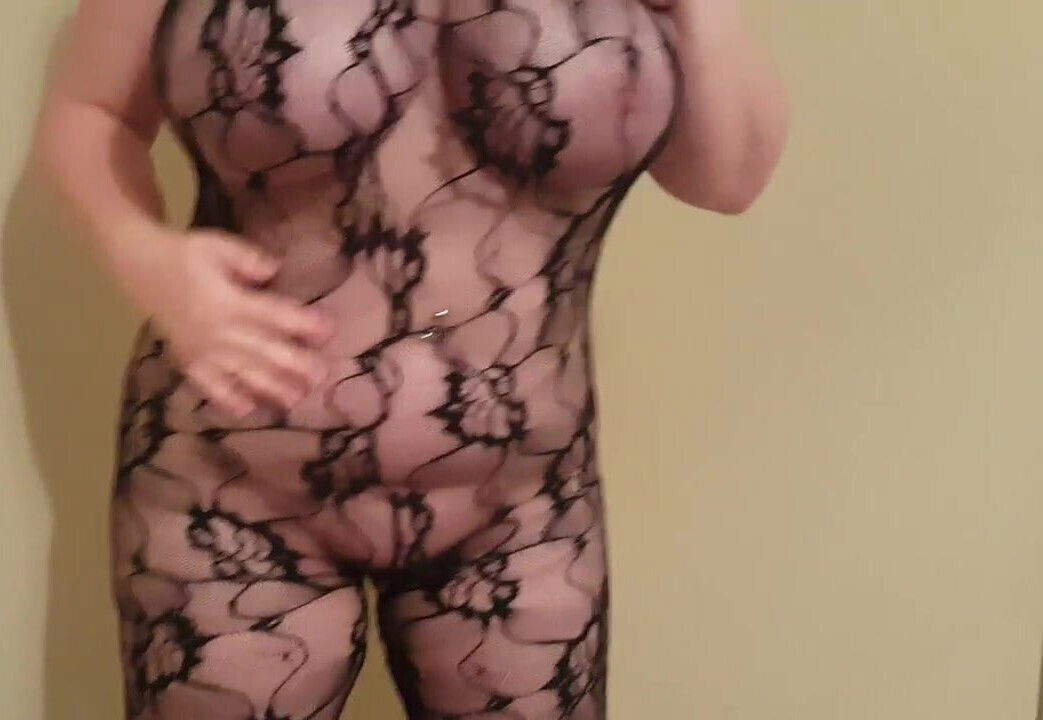 thick white girl Lateshay