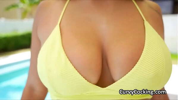 Spicy bikini rides dark meat