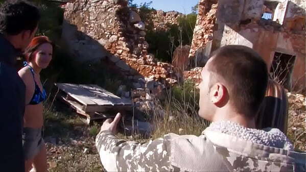 Orgia doppia penetrazione troie molto focose