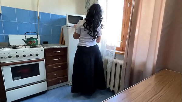 Tight narrow hole MILF