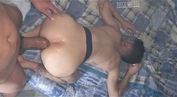 Diego mattos fucks bareback
