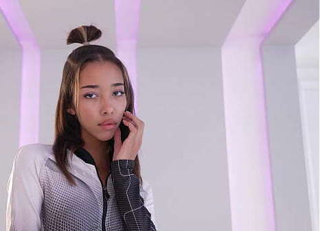 Moving time outer Space Fucking spaceship Maryana