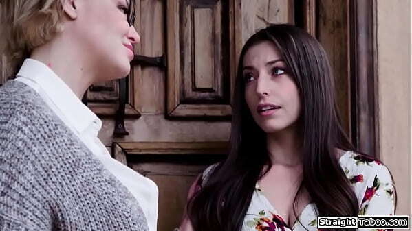 StraightTaboo.com Brunette fisting petite stepsister