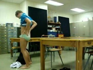 Str8 guy jacking his big dick in class