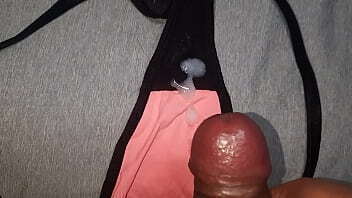 Karen dej&oacute_ jalarmela tanga rosa favorita perst&oacute_ todos calzones hasta echarle toda leche