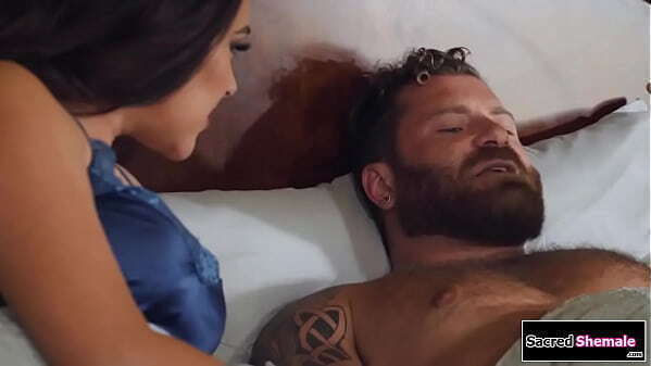 SacredShemale.com Maxim fuck