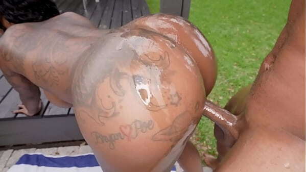 Huge black gets boned hard