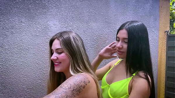 Sara Blonde Ambar Prada cachondas roban moto usada cartel medellin