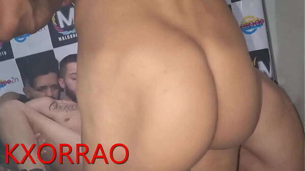 CERCANDO TRANSBOY MACHOS CEDENTOS! Video Completo XVIDEOS &amp_ KXORRAO.COM