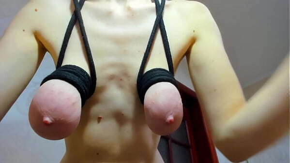 blonde Laverna Queen performs long show you!