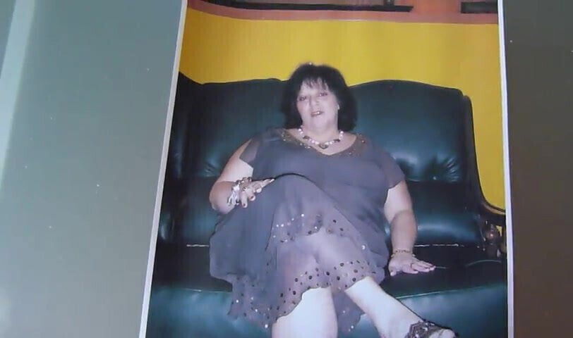 grosse pute puant des pieds