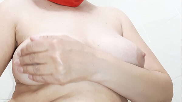 Shaking orgasm bathroom Girls orgasm