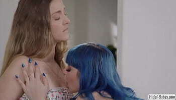 Karla and Jewelz hardcore lesbian sex