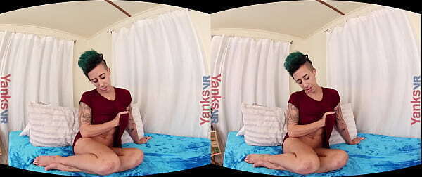 Hottie Yanks Andre Shakti'_s Lickable Labia