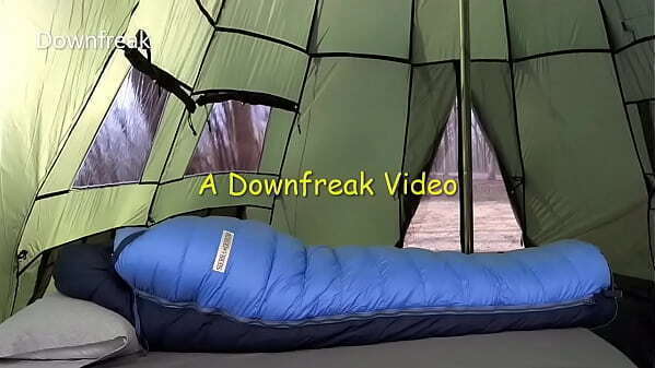 Camping Leads Humping Vintage Sierra Designs Sleepingbag!
