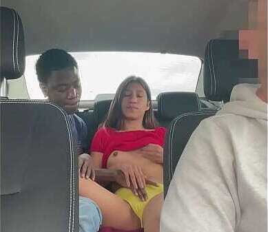 Camara oculta graba pareja jovenes follando taxi
