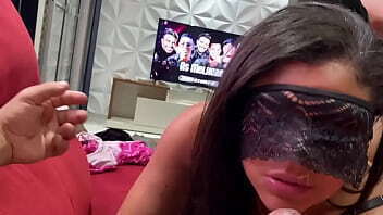 Corno foi muito gente boa e liberou sua esposa pro Pistolinha An&atilde_o comer, safada chupa rola e adora dar a bucetinha