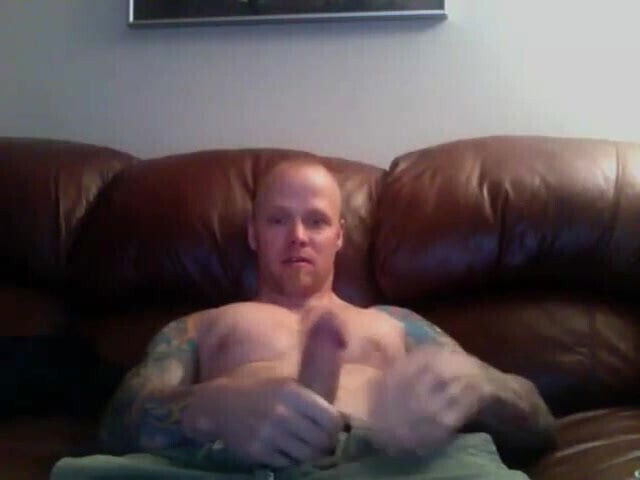 Str8 muscle tattoo play