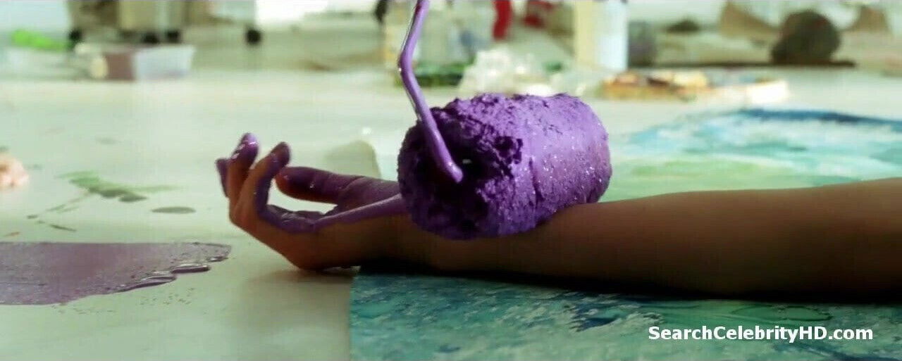 Anna Drijver - Stricken