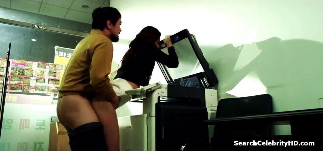 Jeong Min Hyeok and Yi Si Hyeon - House With A Nice View 2