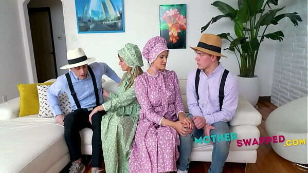 Amish Stepmoms Swapped Show What They'_re Missing