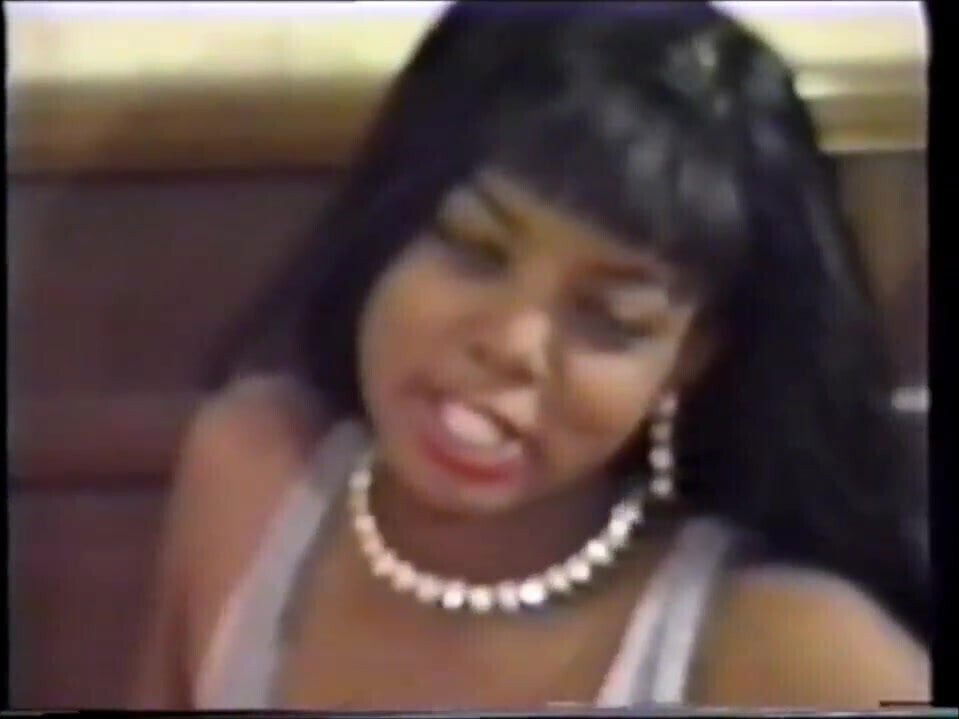 Beautiful ebony girl with pearl necklace nicely fucked