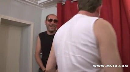 Phoebe grosse salope bang