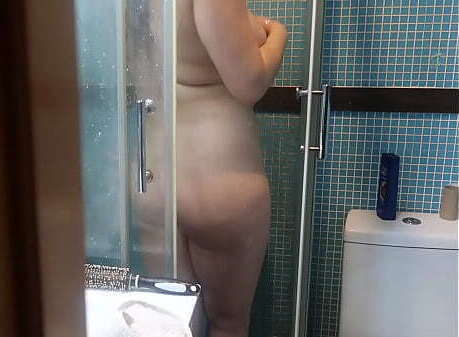 AWESOME CAUGHT THICK STEPSISTER taking SHOWER MASTURBATING