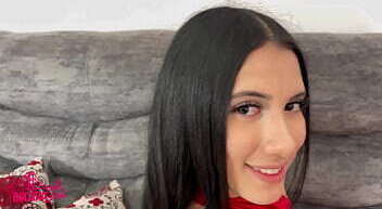 mamasita from city whorehouse pours