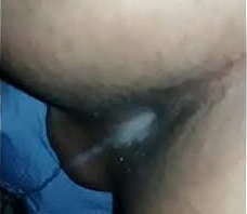 Novinho casado dando cuzinho pro barbeiro maduro