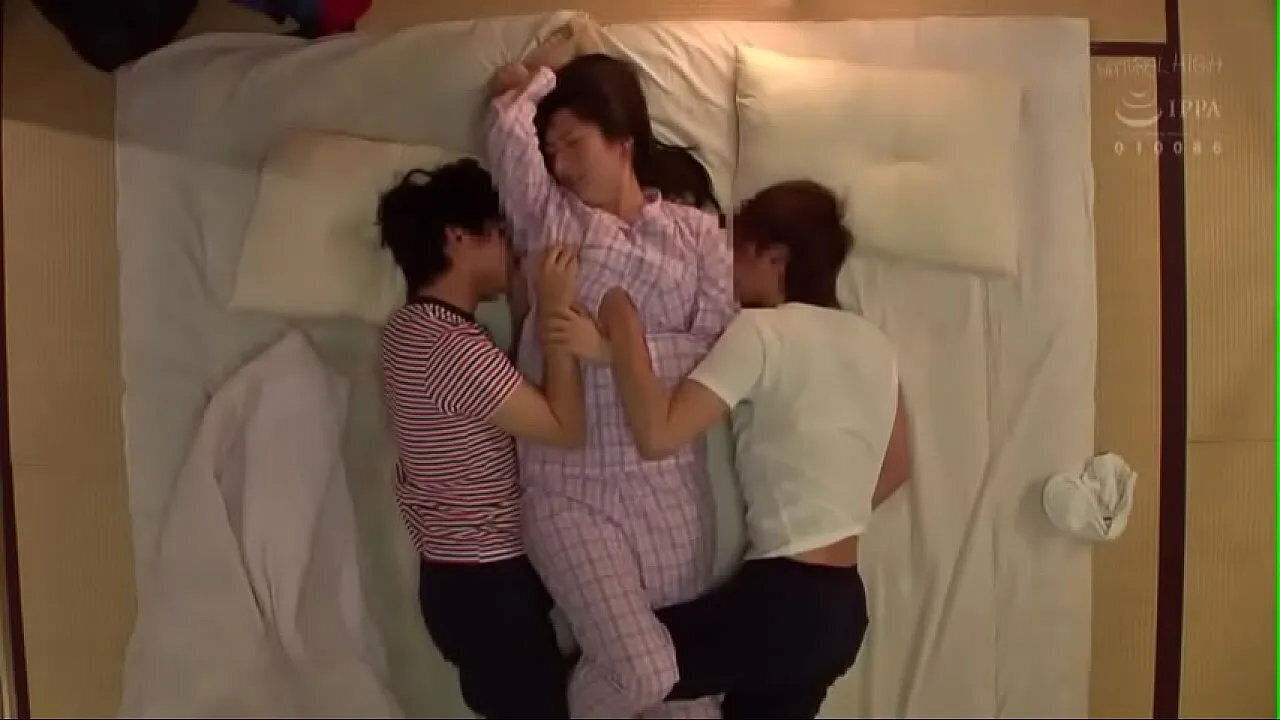 Japanese Aunt gets fucked by Two Nephews