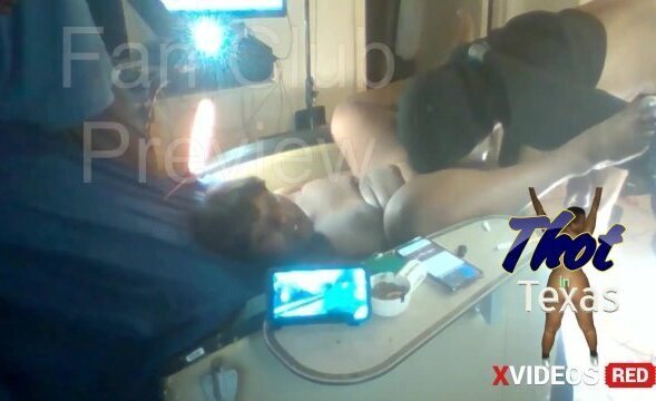 Thot in Texas - Licking Pussy enJoidapussy ate Shaved Ebony Milf