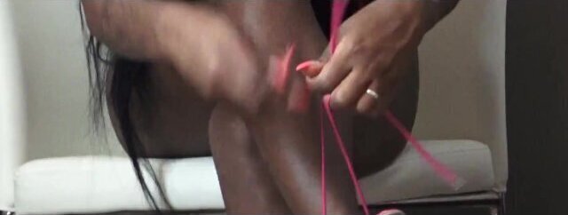 Ebony Princess Shoe Play! Estrella`s Shoe Show! Clean shoes!