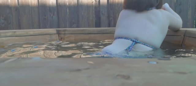 Культурно занялись сексом в чане на улице 