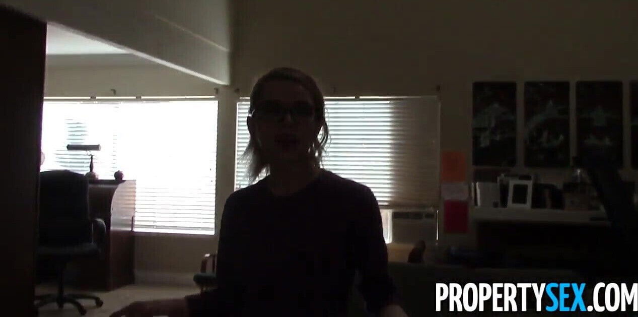 PropertySex - Innocent realtor turns into horny sex demon