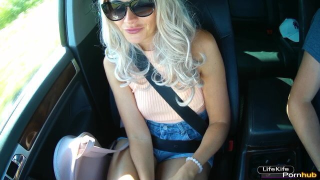 могу трахнуть любую девушку даже твою, незнакомка сразу отдалась машине