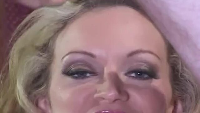 Hot Busty Wife Gets Licked And Gives Handjob