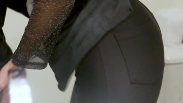 Blowjob bathroom club natural