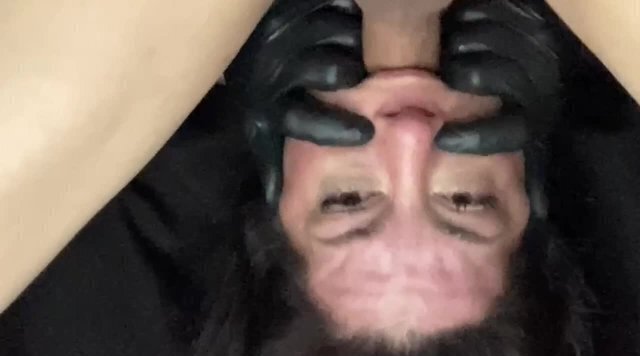 Sexy big titie big ass deep throat’s milf deletes her tonsils with an amazing seep throat session 