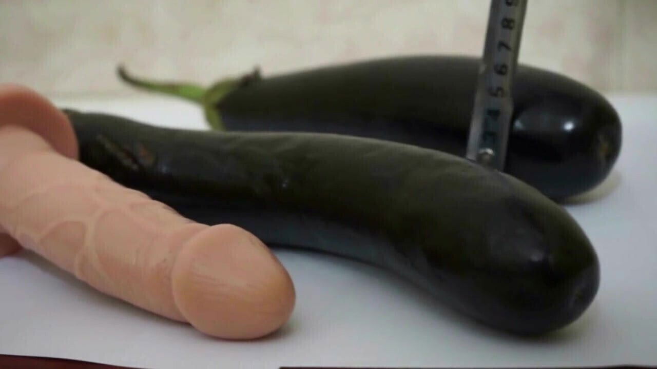 deep Fisting -39 cm aubergine