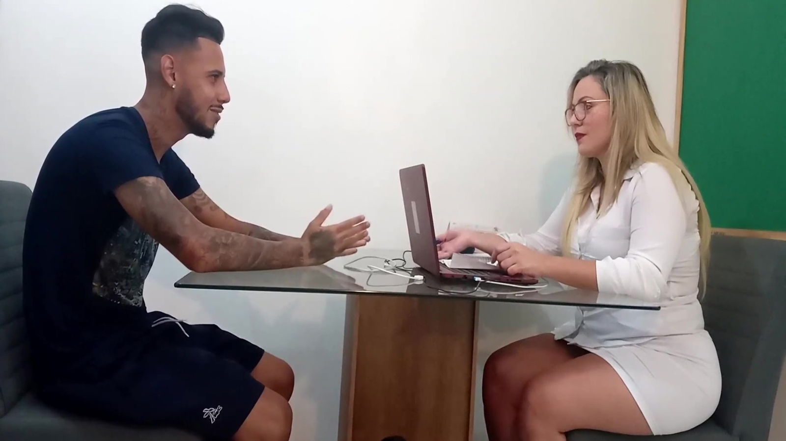 Aluno Novinho Tatuado Rafael Reprovar Aulas Recuperacao Chupada Professora Resolveu Outra Chance