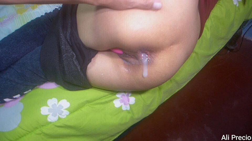 HUSBAND GIVES VERY HARD TIGHT